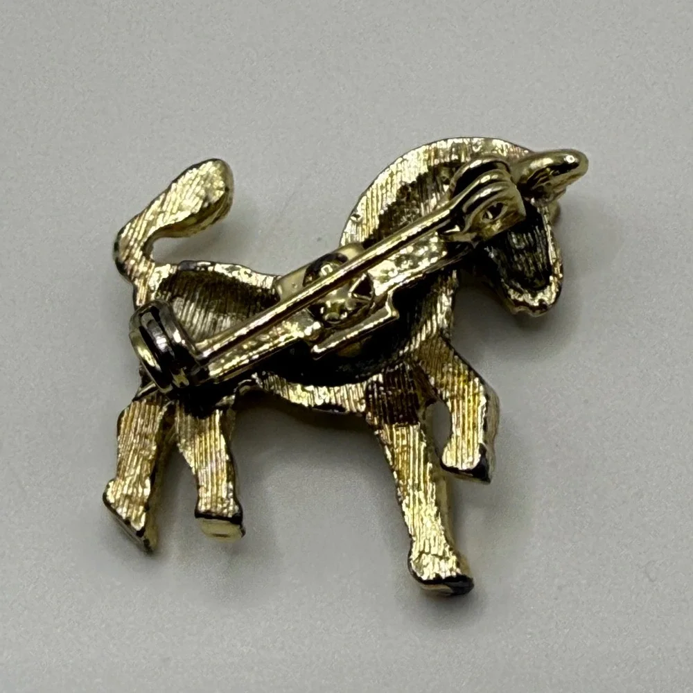 Vintage Gold Tone Zebra Brooch Pin Black Enamel Green Rhinestone Eye